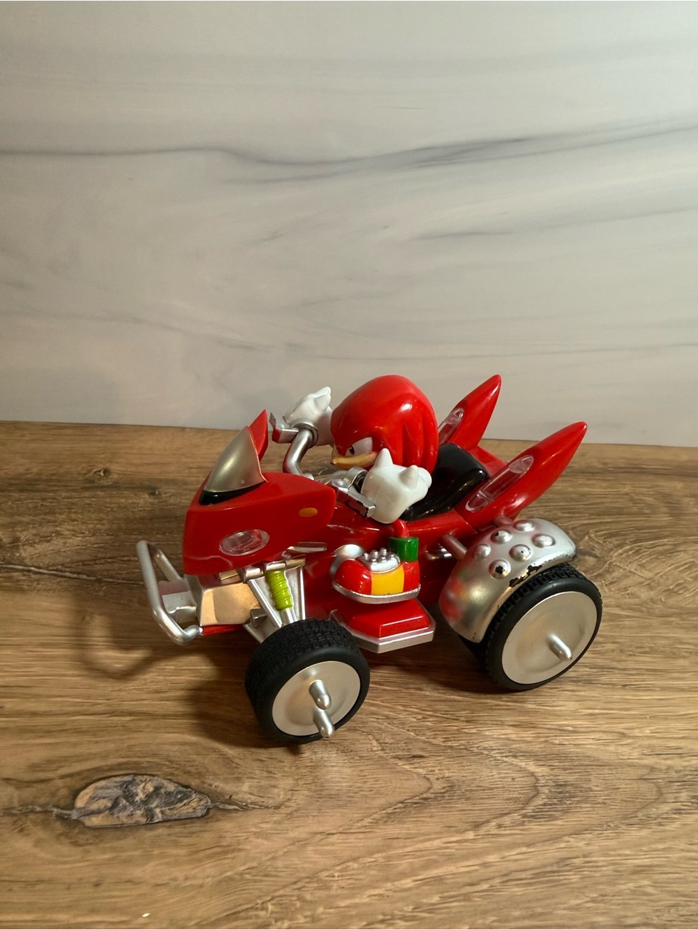 Sonic Racing Knuckles Pull Car